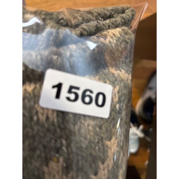 Claiborne Vintage Wool Blend Sweater L Geometric Pattern USA Made - Picture 9 of 9